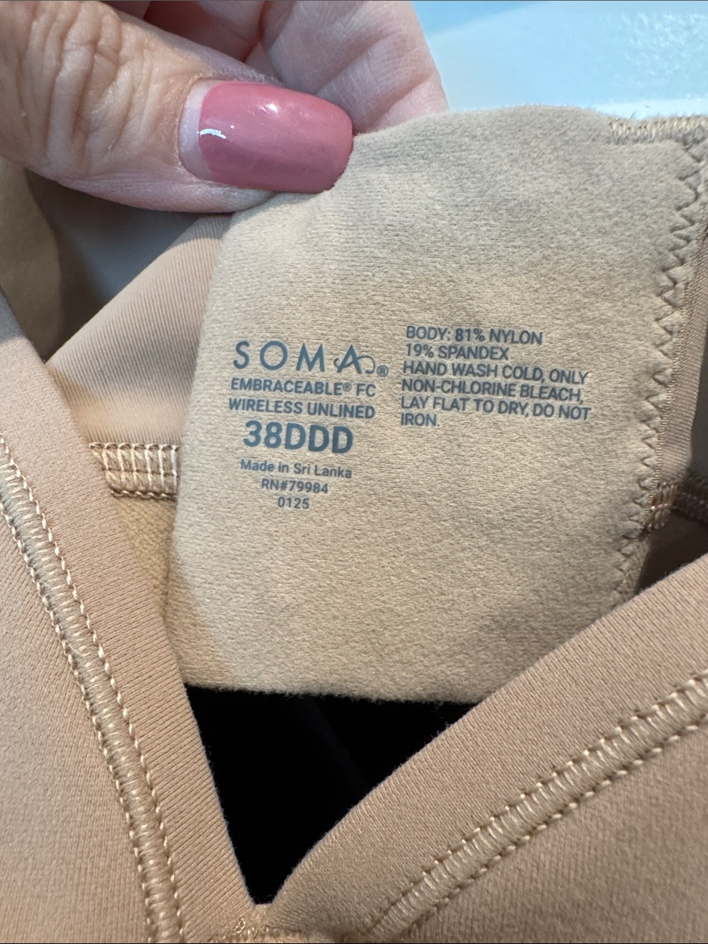 Soma Wireless Bra set  - Black and Nude NWOT - Picture 2 of 10